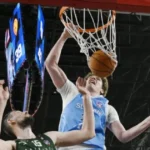 Basketbalisti Slovana dosiahli historický úspech. Vyhrali na palubovke slávneho tímu