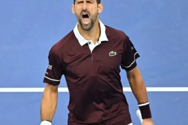 Djokovič otvorene: Federer mi nebol blízky, reagoval aj na pád Vučiča