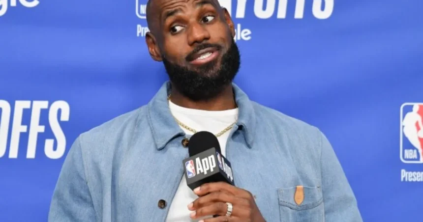 Hanba! Ospravedlň sa americkým bojovníkom, odkázal Trump LeBronovi Jamesovi