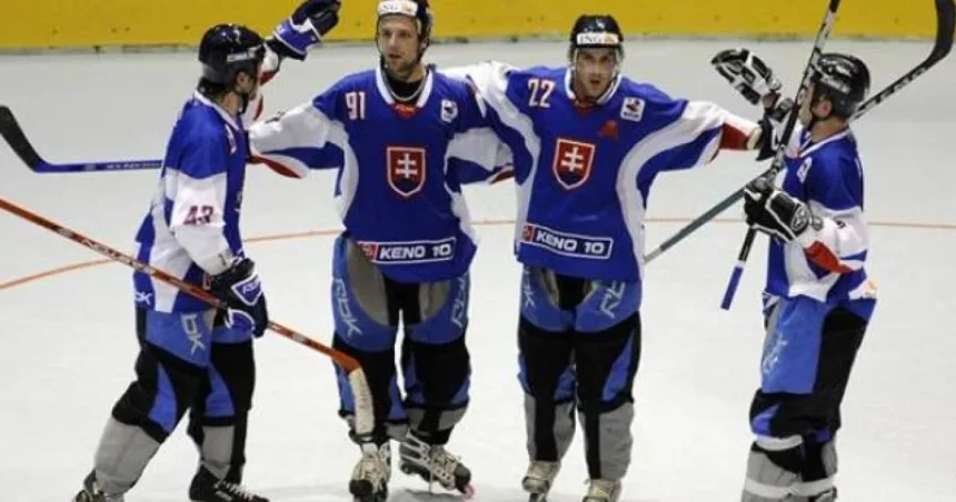 Rusi dostali od Slovákov poriadny debakel, v semifinále ich čaká atraktívne derby s Čechmi